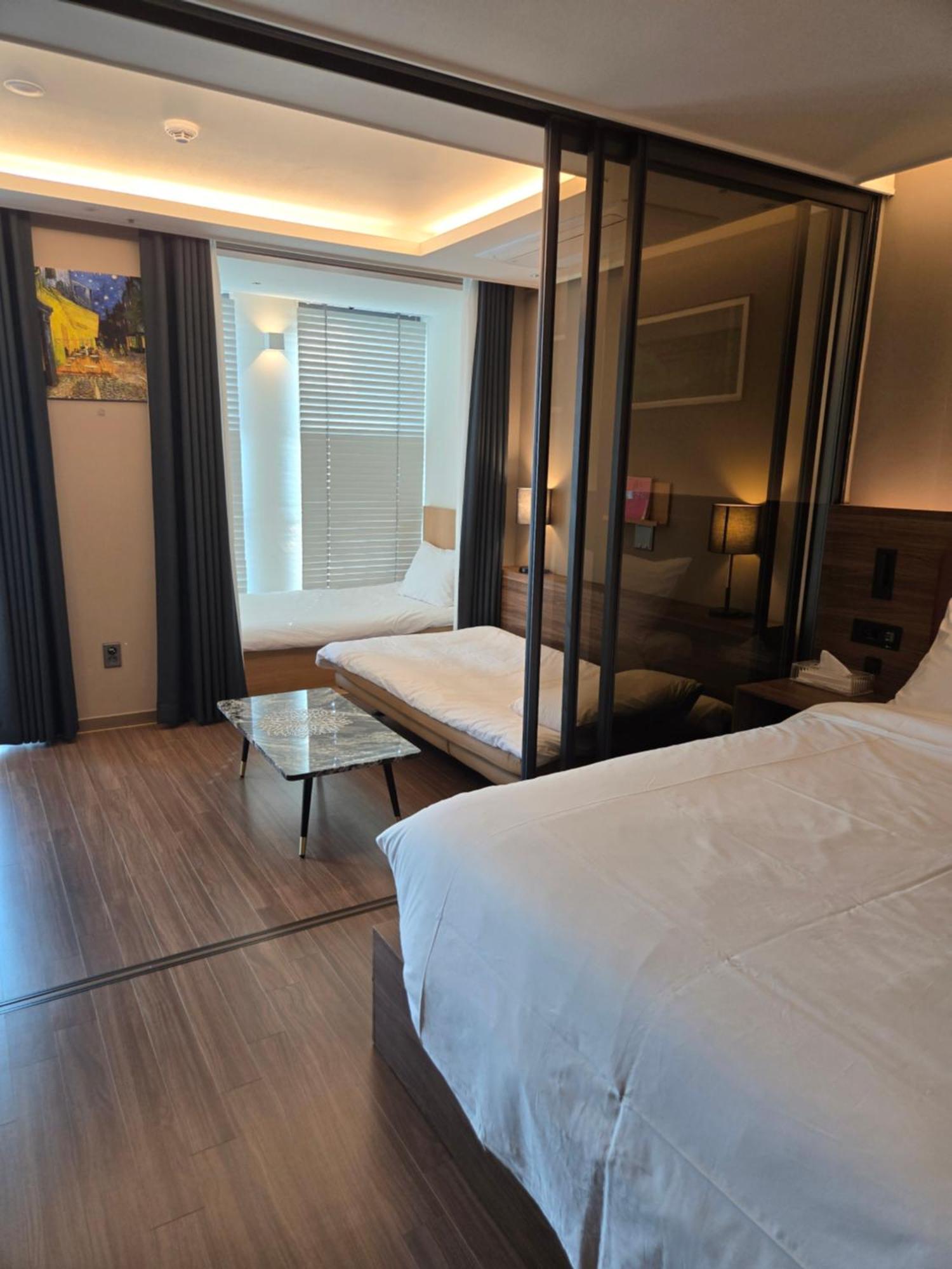 Hera Haeundae Beach Premium Ocean View # Sea View Busan Eksteriør bilde